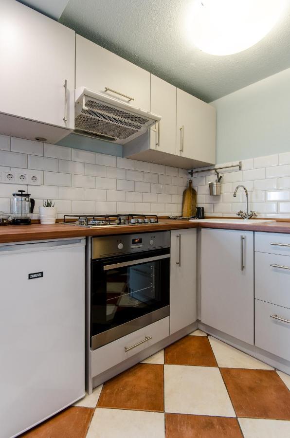 בודפשט Paulay'S Studio Apartment In The City Center. מראה חיצוני תמונה