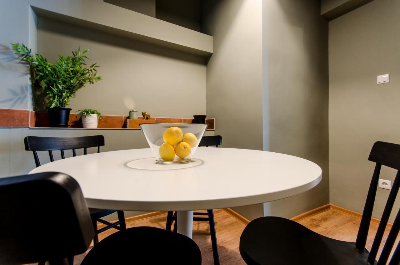 בודפשט Paulay'S Studio Apartment In The City Center. מראה חיצוני תמונה